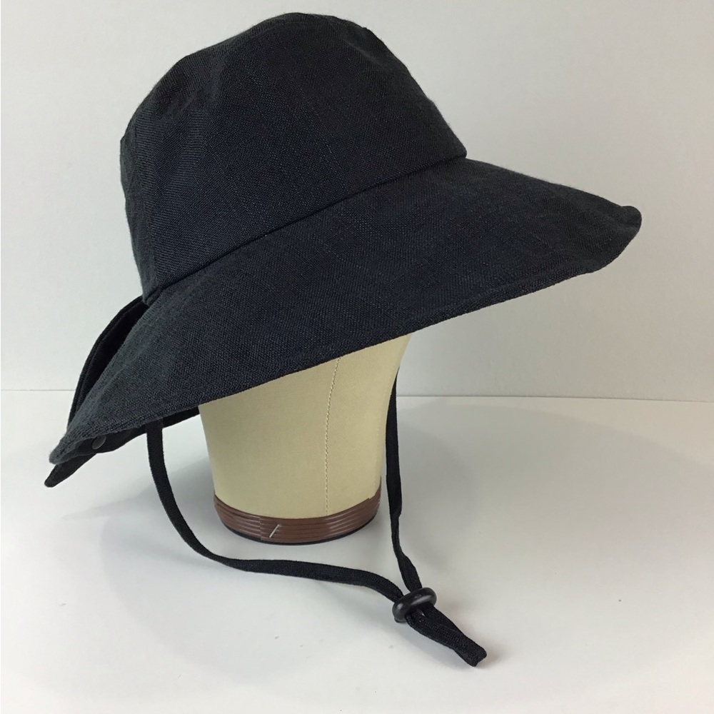 NWT Comhats Black Back Bow Adjustable Sun Hat | Medium